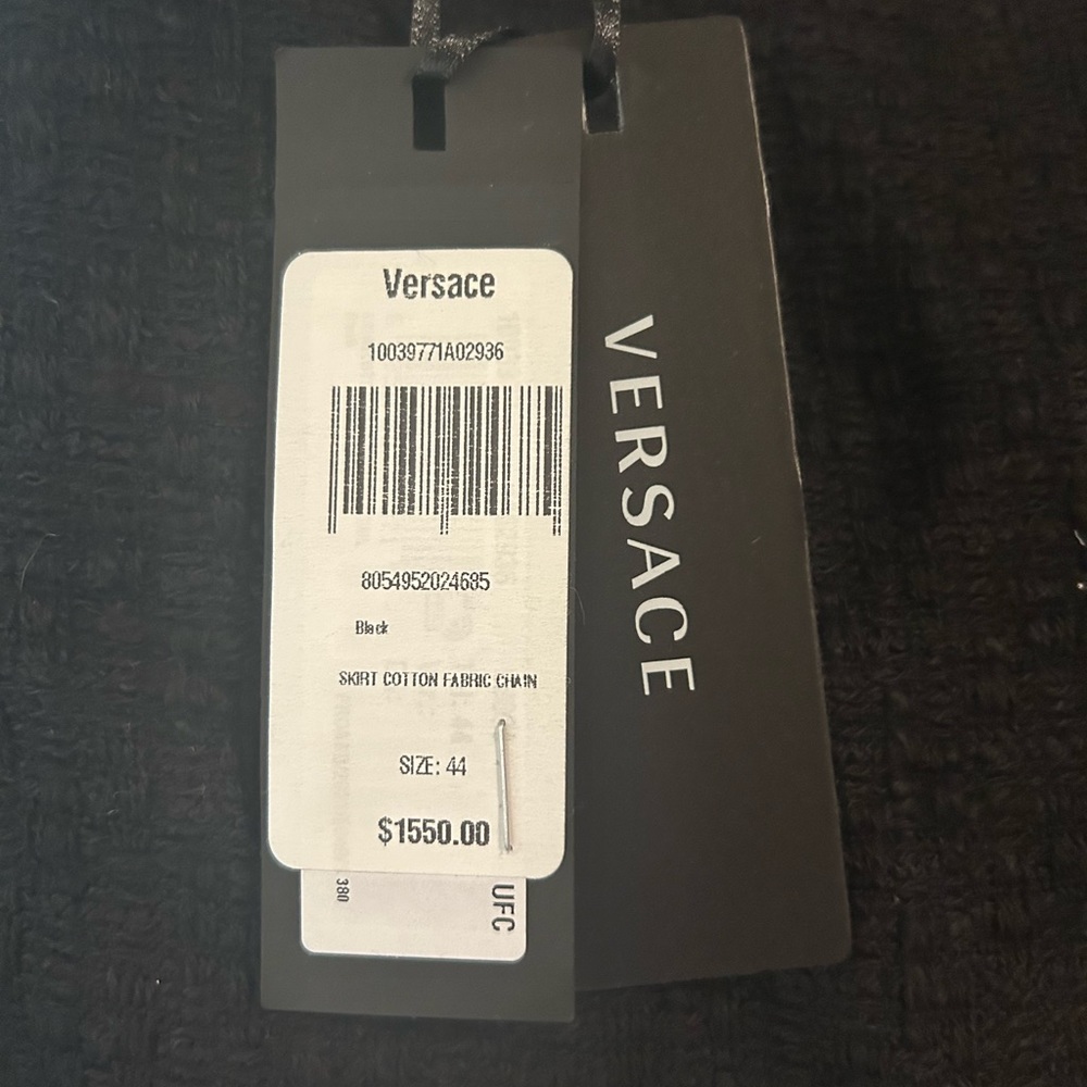 Versace gold chain mini skirt NWT - Picture 6 of 6